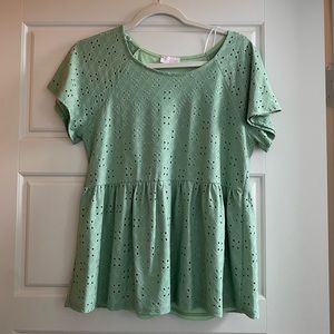 NWOT Pink Lily Top
